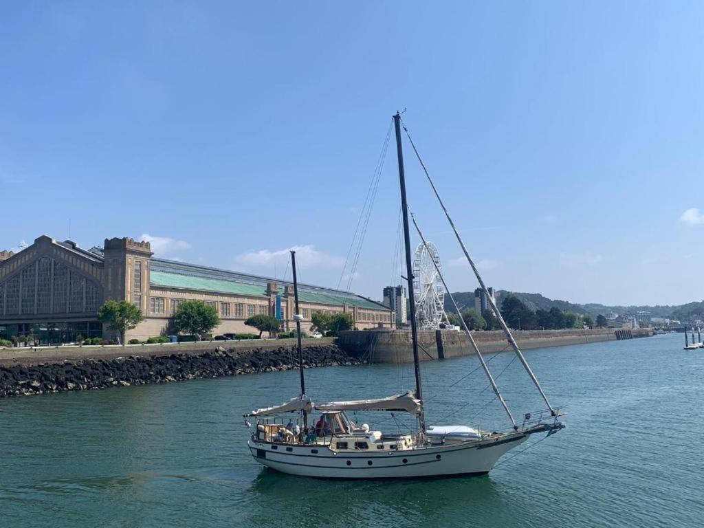 Le Hublot - Meuble Tourisme Classe 3 Etoiles Cherbourg-en-Cotentin Exteriér fotografie